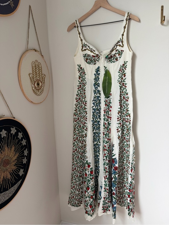 FARM Rio Dresses & Skirts - FARM Rio Cream fruit floral print sleeveless Maxi Dress